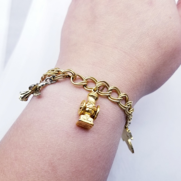Vintage 12k Gold Filled Charm Bracelet - Picture 8 of 12